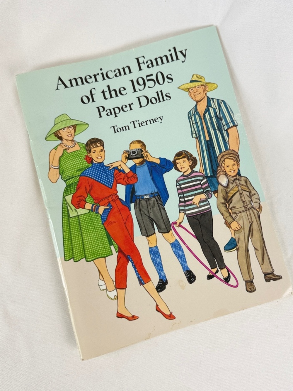 Paper Doll Book 1994 American Family of the 1950s by Tom Tierney Dover Publish